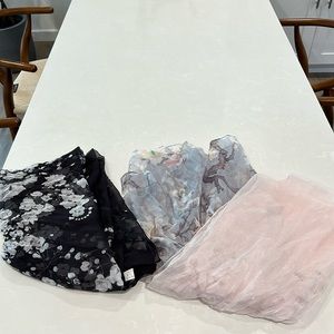 2 beautiful scarfs 100% Silk